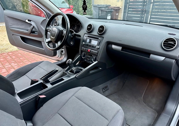 Audi A3 cena 17500 przebieg: 205000, rok produkcji 2007 z Jaworzno małe 326
